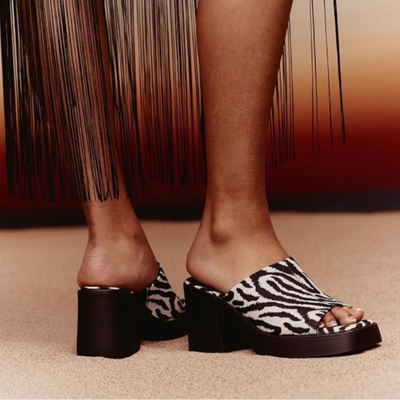 Call it spring Y2K vibes chunky slip on shoes size 8 - Picture 1 of 6